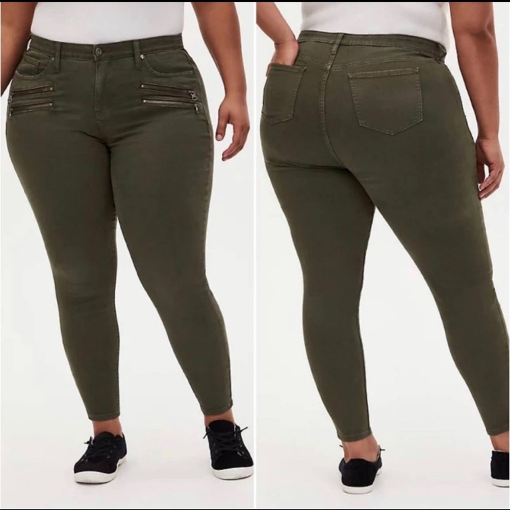 Like new sky high skinny jeans from torrid 20R